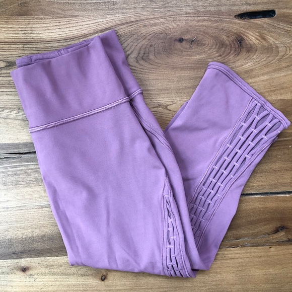 Lululemon Love Knot Crop *15" Figue Luxtreme Pink - Picture 12 of 14